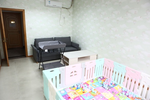 母婴室.jpg 母婴室.jpg