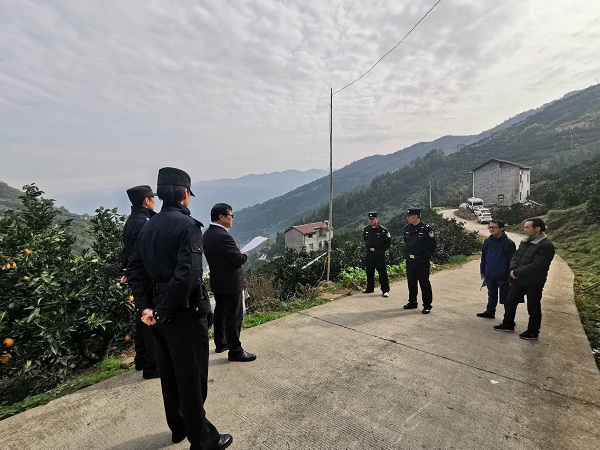 宣读执行纪律.jpg 宣读执行纪律.jpg