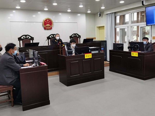 开庭.jpg