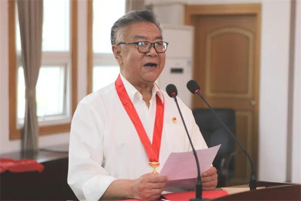 退休老干部 熊佳钧.jpg 退休老干部 熊佳钧.jpg