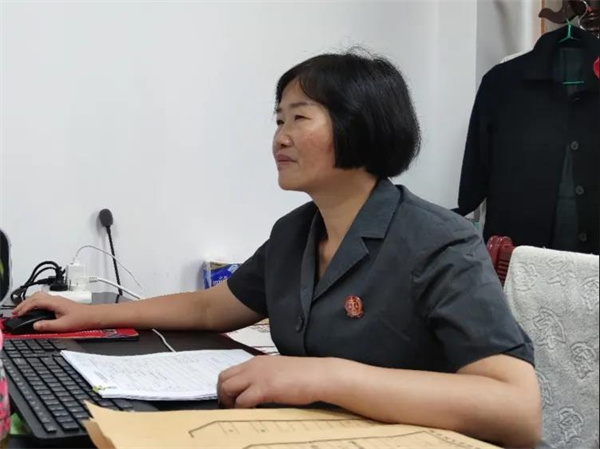 家事审判合议庭 石达钰.jpg 家事审判合议庭 石达钰.jpg