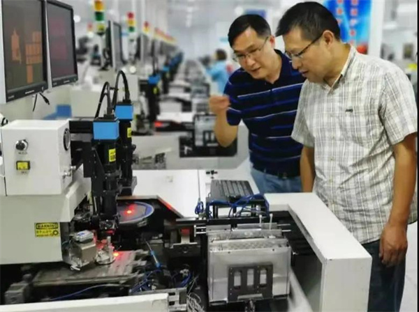 实地调研企业2.jpg 实地调研企业2.jpg