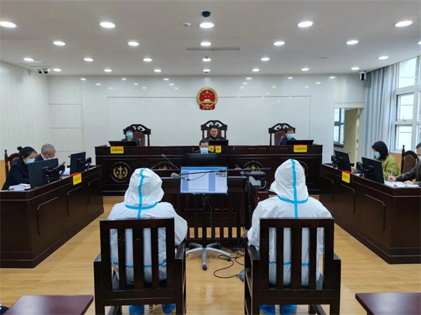 庭审现场.jpg 庭审现场.jpg