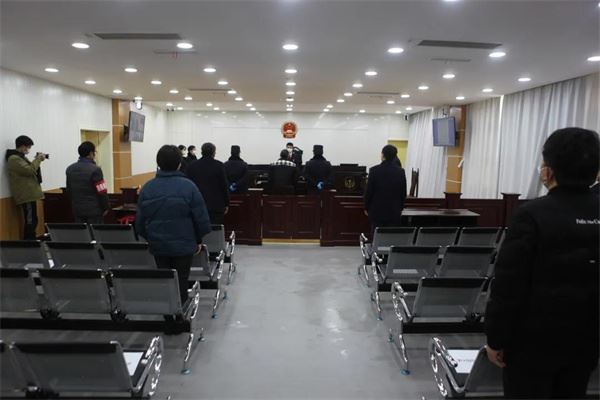 秭归县首起涉新冠肺炎疫情防控案.jpg 秭归县首起涉新冠肺炎疫情防控案.jpg