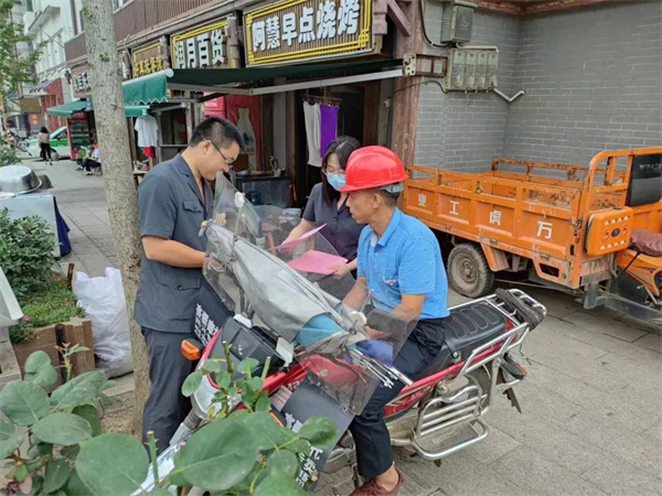 活动照片4.jpg 活动照片4.jpg